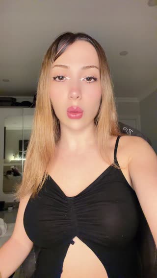 𝓞̈𝔂𝓴𝓾̈♡ — 03.08.2026 19:09 canlı yayın kaydı
