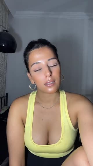 Nur🎈 — 04.08.2026 17:10 canlı yayın kaydı