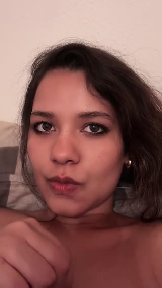 ᴮᶦⁿᶦˢʰᵃ𝒬𝓊ℯℯ𝓃 ansehen – Livestream vom 05.08.2026 19:59