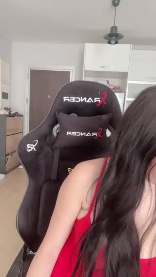 Ver a SELİNN — transmisión en vivo del 06.08.2026 10:06