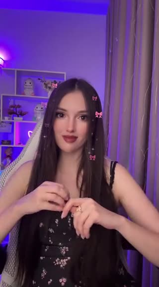 Ver a 𝐕𝐄𝐍𝐄𝐑𝐀 — transmisión en vivo del 06.08.2026 16:52