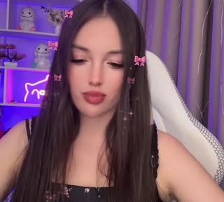 Ver a 𝐕𝐄𝐍𝐄𝐑𝐀 — transmisión en vivo del 06.08.2026 17:43