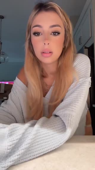 Allyson Boswell ansehen – Livestream vom 06.08.2026 19:47