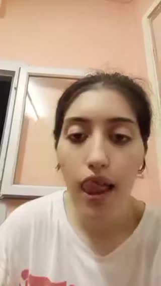 Ver a Deren Aksu — transmisión en vivo del 06.08.2026 21:10