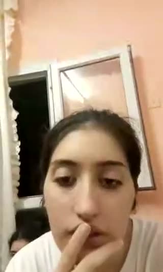 Ver a Deren Aksu — transmisión en vivo del 06.08.2026 21:12