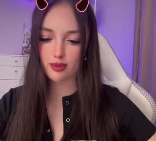 Ver a 𝐕𝐄𝐍𝐄𝐑𝐀 — transmisión en vivo del 06.08.2026 21:26