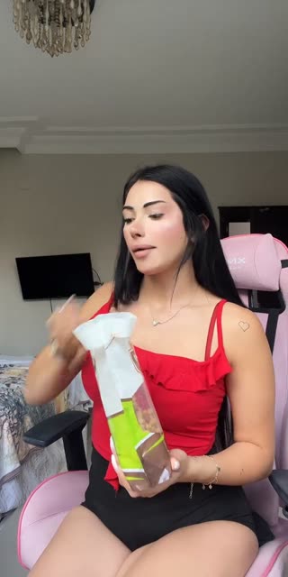 Ver a msra.baby🦄 — transmisión en vivo del 07.08.2026 15:21