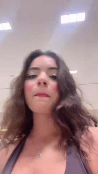 Ver a ANGELLL — transmisión en vivo del 07.08.2026 15:54