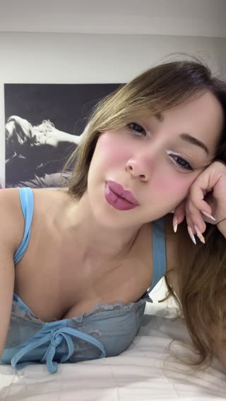 Ver a 𝓞̈𝔂𝓴𝓾̈♡ — transmisión en vivo del 07.08.2026 18:17