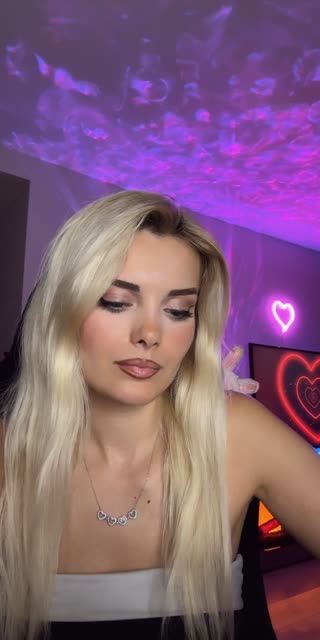 🐈‍⬛Buselika🐈‍⬛ ansehen – Livestream vom 07.08.2026 20:39