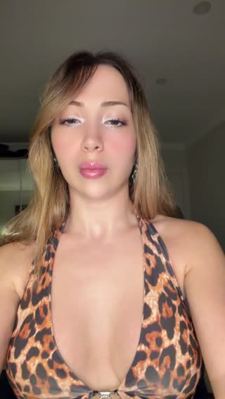 𝓞̈𝔂𝓴𝓾̈♡ ansehen – Livestream vom 07.08.2026 23:02