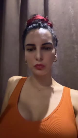YaseBella ♀ ansehen – Livestream vom 07.08.2026 23:09