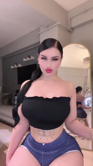 Ver a ♌️ GiZEMSU ♌️ — transmisión en vivo del 07.08.2026 23:20