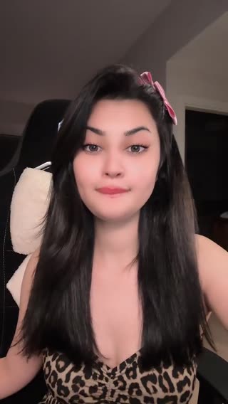 Seda 🧸 ansehen – Livestream vom 07.08.2026 23:31