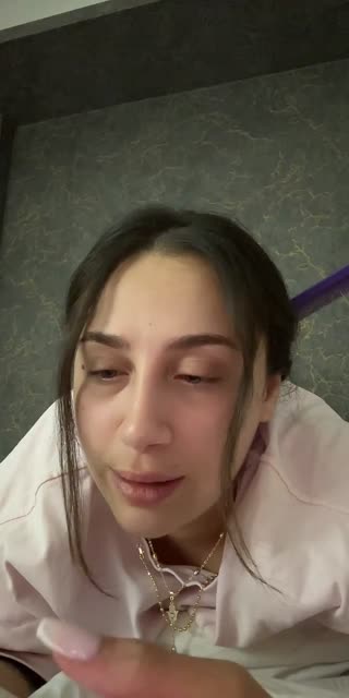 Ezgi ansehen – Livestream vom 08.08.2026 00:02
