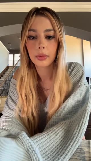 Ver a Allyson Boswell — transmisión en vivo del 08.08.2026 02:55