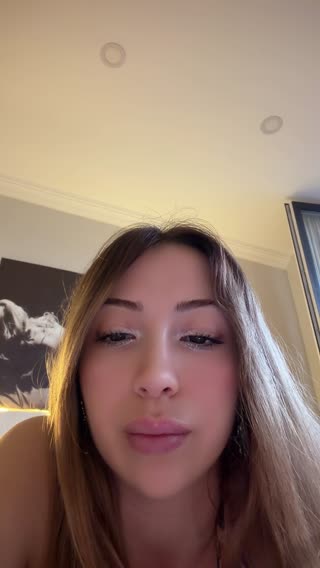 Ver a 𝓞̈𝔂𝓴𝓾̈♡ — transmisión en vivo del 08.08.2026 03:04