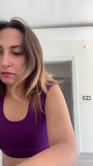 Ver a Nur ❤️🥰 — transmisión en vivo del 08.08.2026 09:16