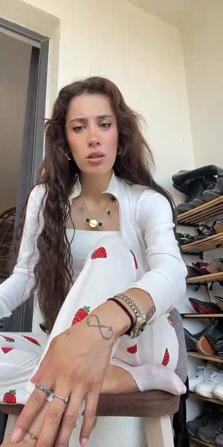 Büşra ansehen – Livestream vom 08.08.2026 12:47