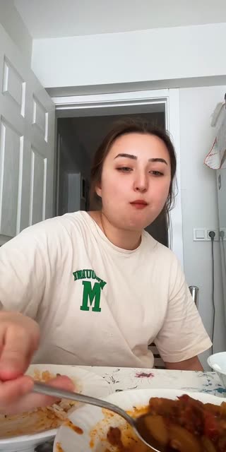 Ver a Melodi — transmisión en vivo del 08.08.2026 14:10