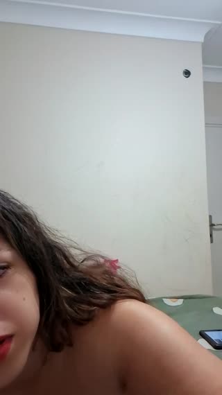 Ver a 🍷MelekNaz🦂 — transmisión en vivo del 08.08.2026 20:57