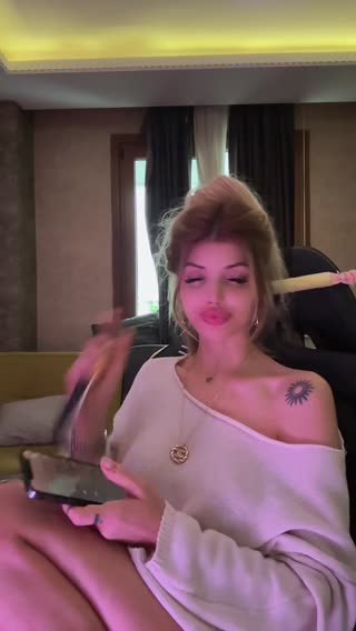Ver a SU🌸 — transmisión en vivo del 09.08.2026 05:27