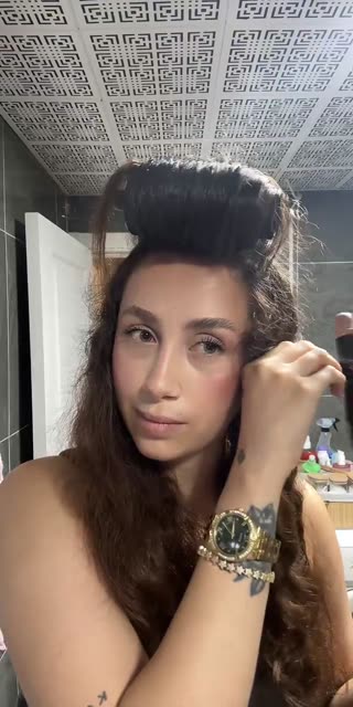 Ezgi ansehen – Livestream vom 09.08.2026 11:58