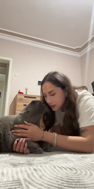 Ezgi — 10.08.2026 20:17 canlı yayın kaydı