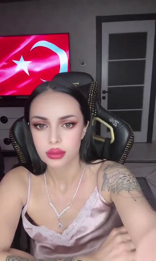 𝓐𝓛𝓔𝓨 💄 — 10.08.2026 21:34 canlı yayın kaydı