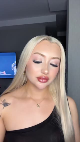 Sɪʙᴇʟʟᴇ ᡕᠵデᡁ᠊╾━ — 11.08.2026 00:42 canlı yayın kaydı