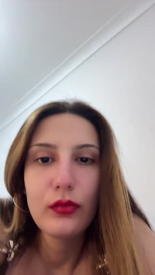Cansu ✨️💄 — 11.08.2026 00:43 canlı yayın kaydı