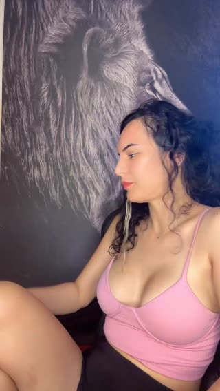 YaseBella ♀ — 11.08.2026 04:01 canlı yayın kaydı