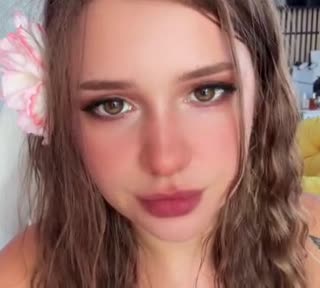 KИТТИ ♡︎ — 11.08.2026 09:49 canlı yayın kaydı