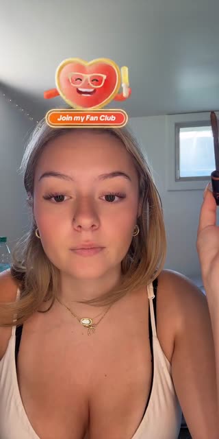 chloe — 11.08.2026 17:54 canlı yayın kaydı