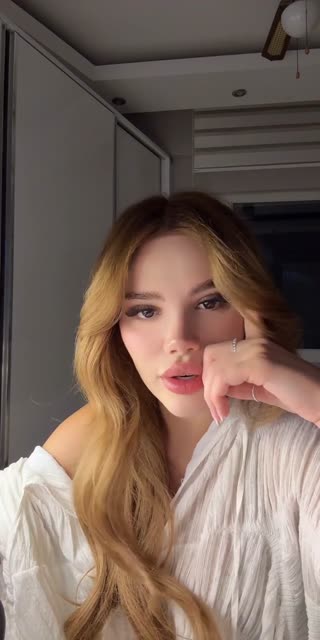 Aleyna Öykü Aktaş — 11.08.2026 19:49 canlı yayın kaydı