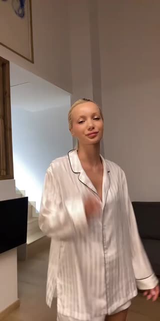 Melike Meyra — 11.08.2026 22:03 canlı yayın kaydı