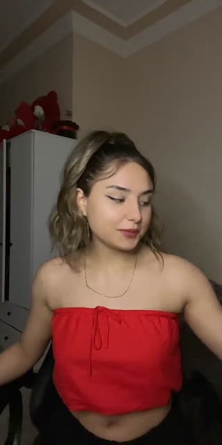 NAZİKE 🫒 — 11.08.2026 22:52 canlı yayın kaydı