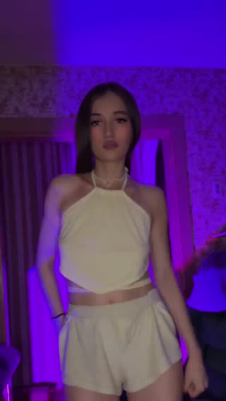 kitana — 12.08.2026 17:54 canlı yayın kaydı