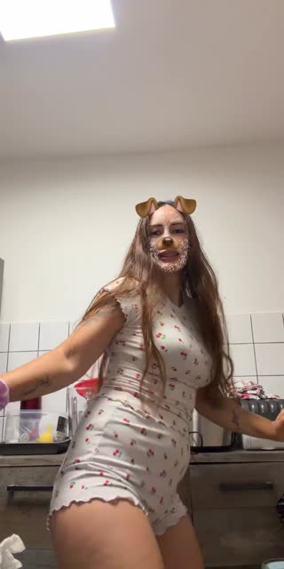 sizeneee — 13.08.2026 19:05 canlı yayın kaydı