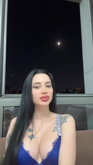 Elinushka — 02.08.2026 21:32 canlı yayın kaydı