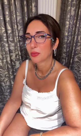 Watch K🅰️R$U — Live Stream from 02.08.2026 22:53