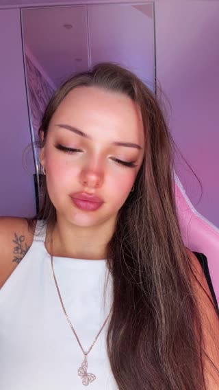Watch Beibei — Live Stream from 03.08.2026 09:05